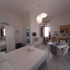 Il Cortile Di Eolo , Marettimo Italia